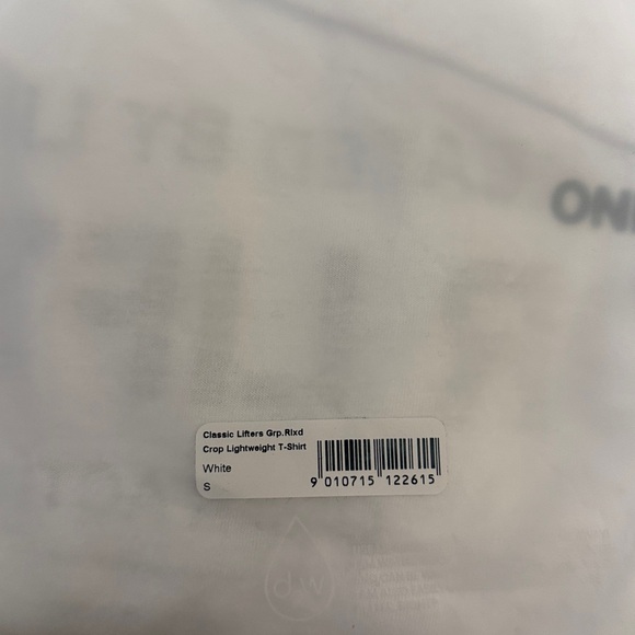 NWT Oner Active CLASSIC LIFTERS GRAPHIC RELAXED CROP LIGHTWEIGHT T-SHIRT White S - Picture 3 of 3
